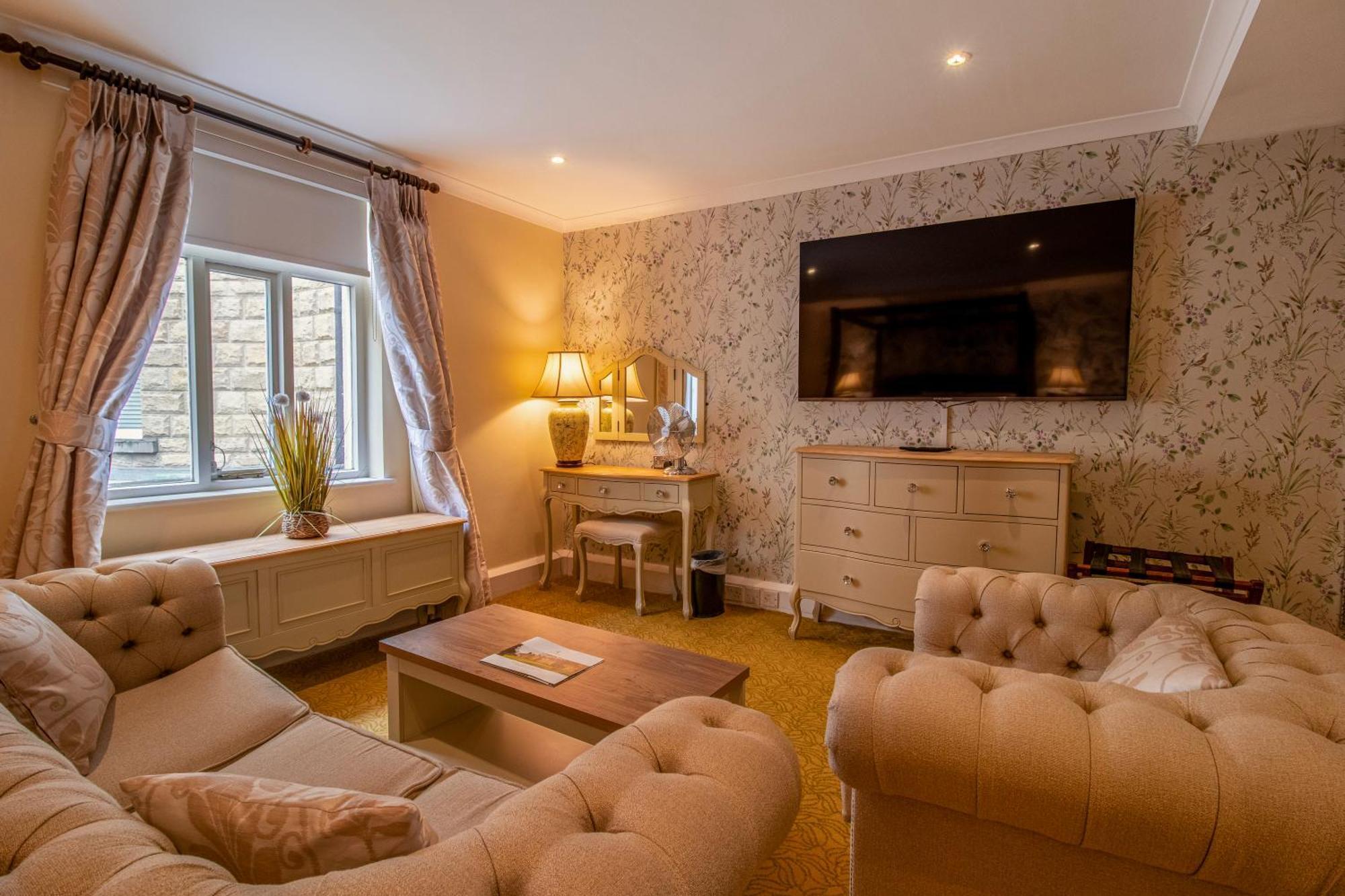 Hollins Hall Hotel, Golf & Country Club Bradford  Dış mekan fotoğraf