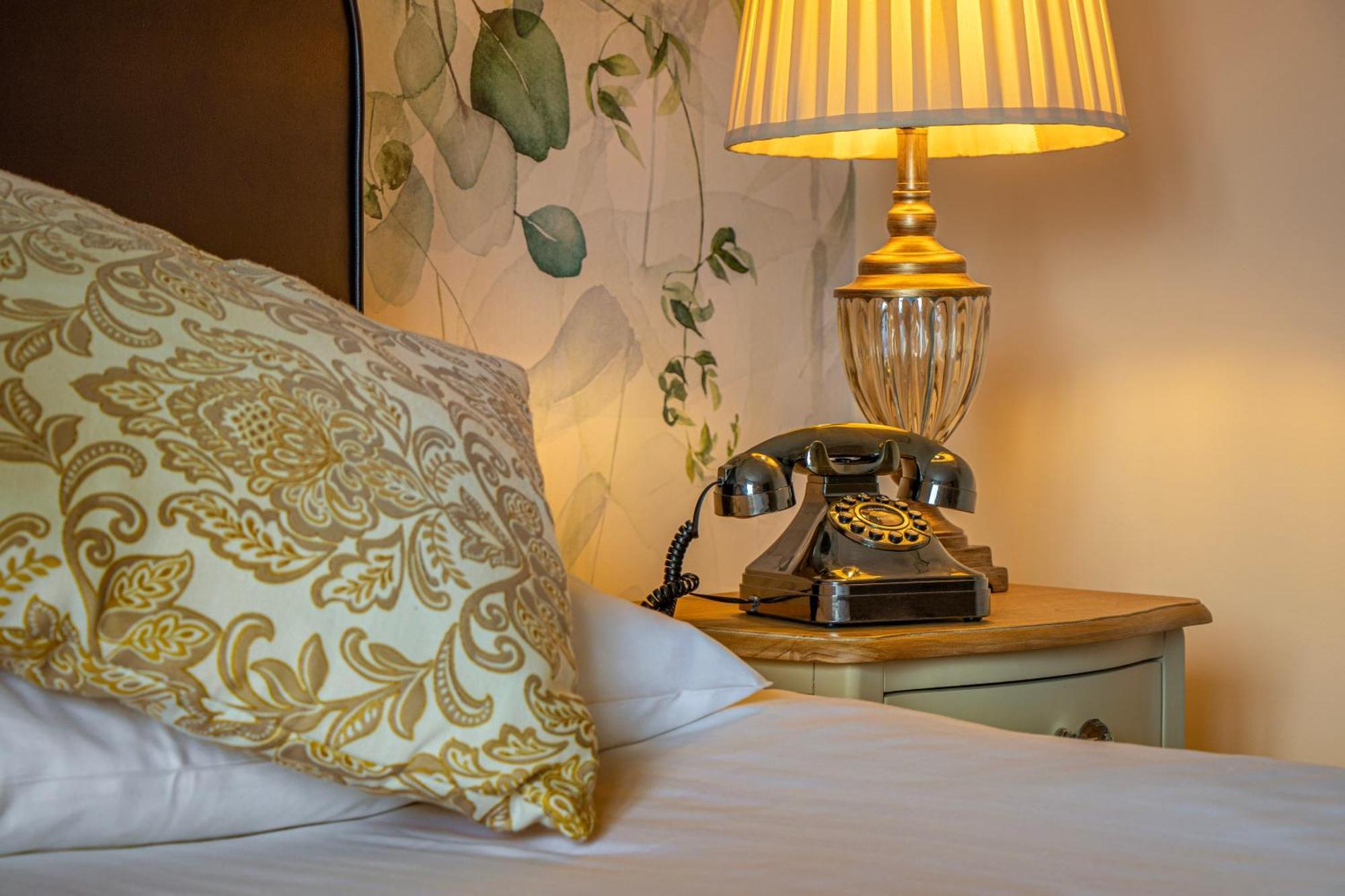 Hollins Hall Hotel, Golf & Country Club Bradford  Dış mekan fotoğraf