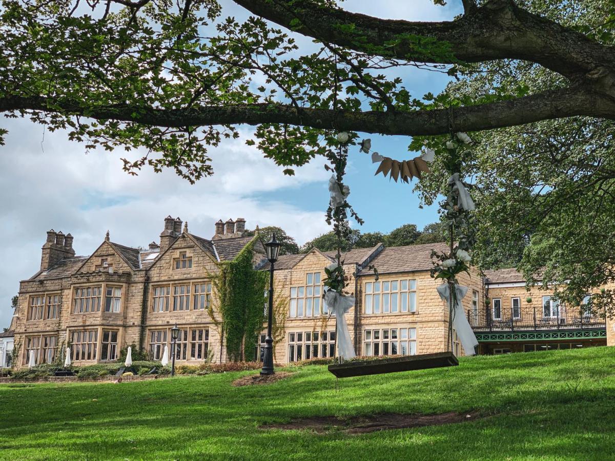 Hollins Hall Hotel, Golf & Country Club Bradford  Dış mekan fotoğraf