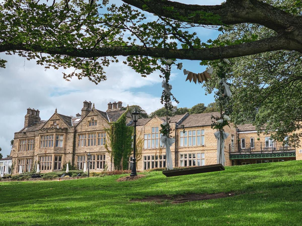 Hollins Hall Hotel, Golf & Country Club Bradford  Dış mekan fotoğraf